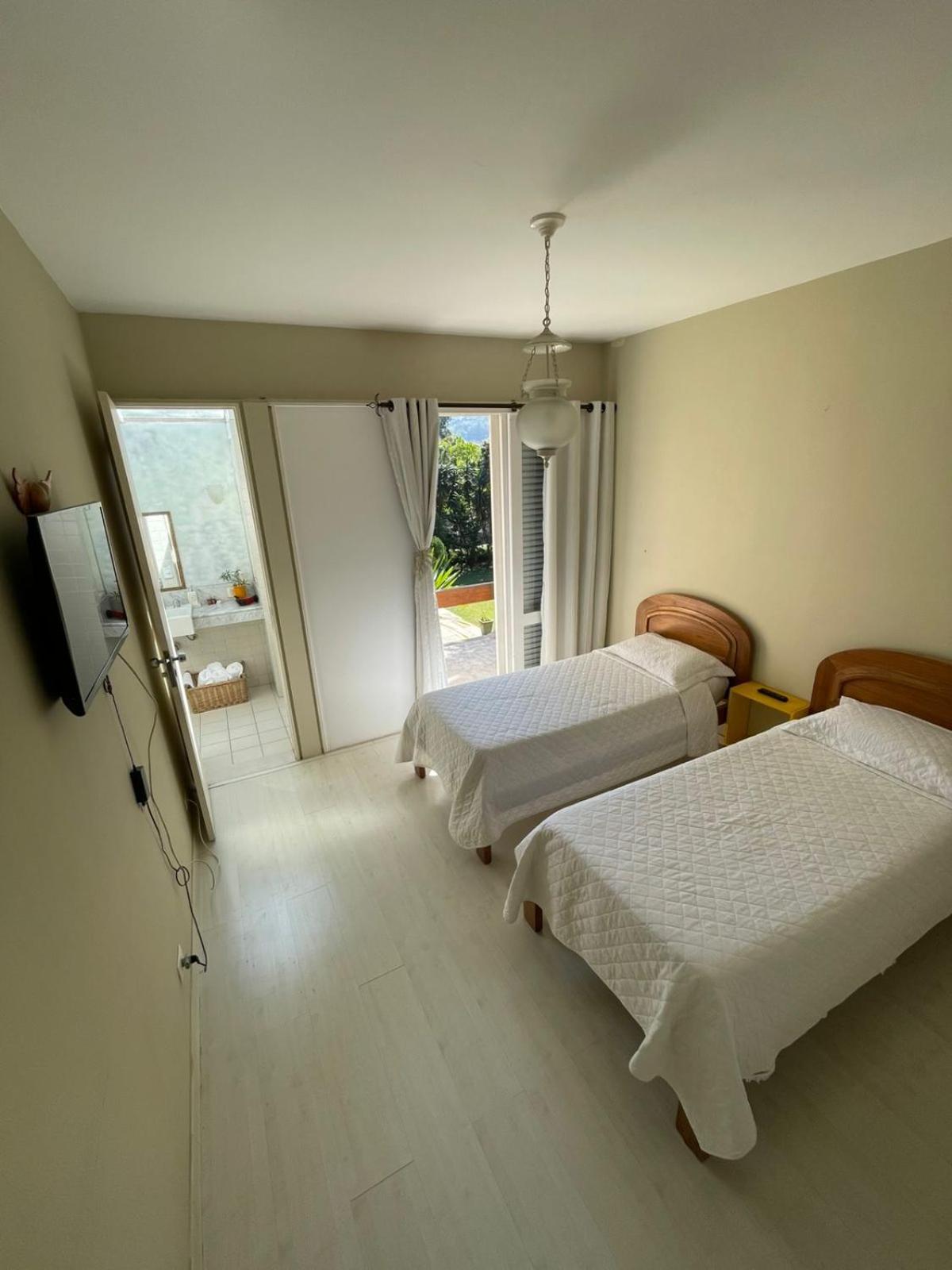Suite Pousada Do Lago Petrópolis Extérieur photo